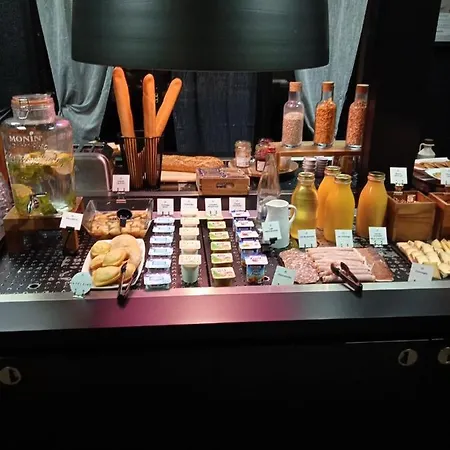 호텔 캄파닐 오리악