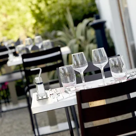 ホテル Restaurant Campanile オーリヤック