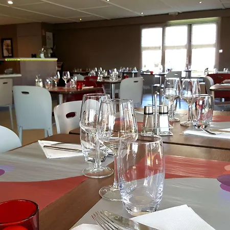 Restaurant Campanile ホテル