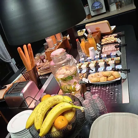 Restaurant Campanile ホテル 3*