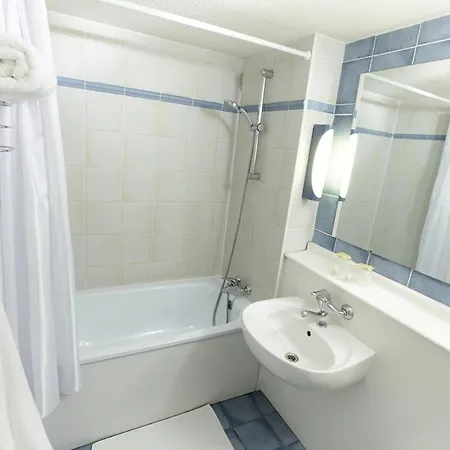 Hotell Restaurant Campanile 3*